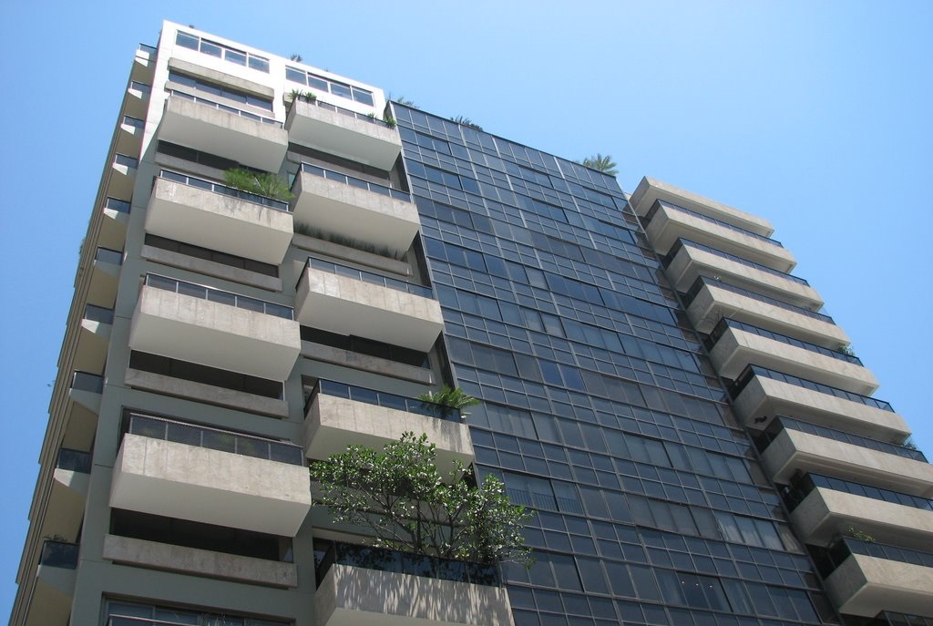 fachada condominio juan les pins leblon rj